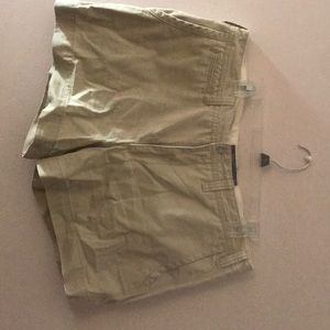 Hardly worn Ralph Lauren polo shorts!